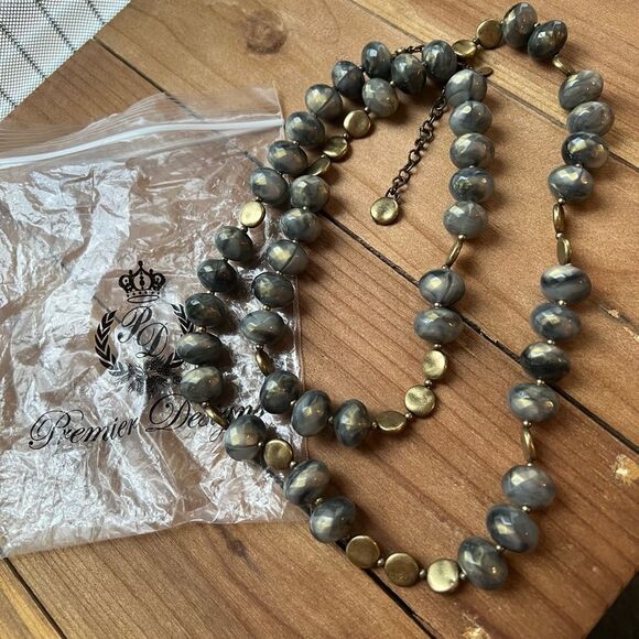 Premier Designs DECADENCE Necklace - Picture 4 of 5